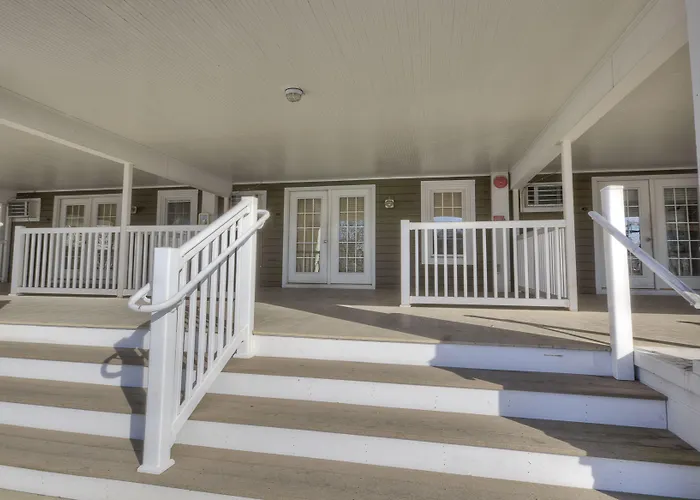 Motel Ambassador 2*